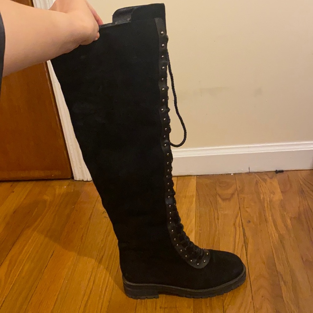 High-knee boots